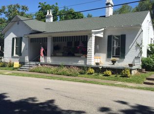 404 E Pleasant St, Cynthiana, KY 41031