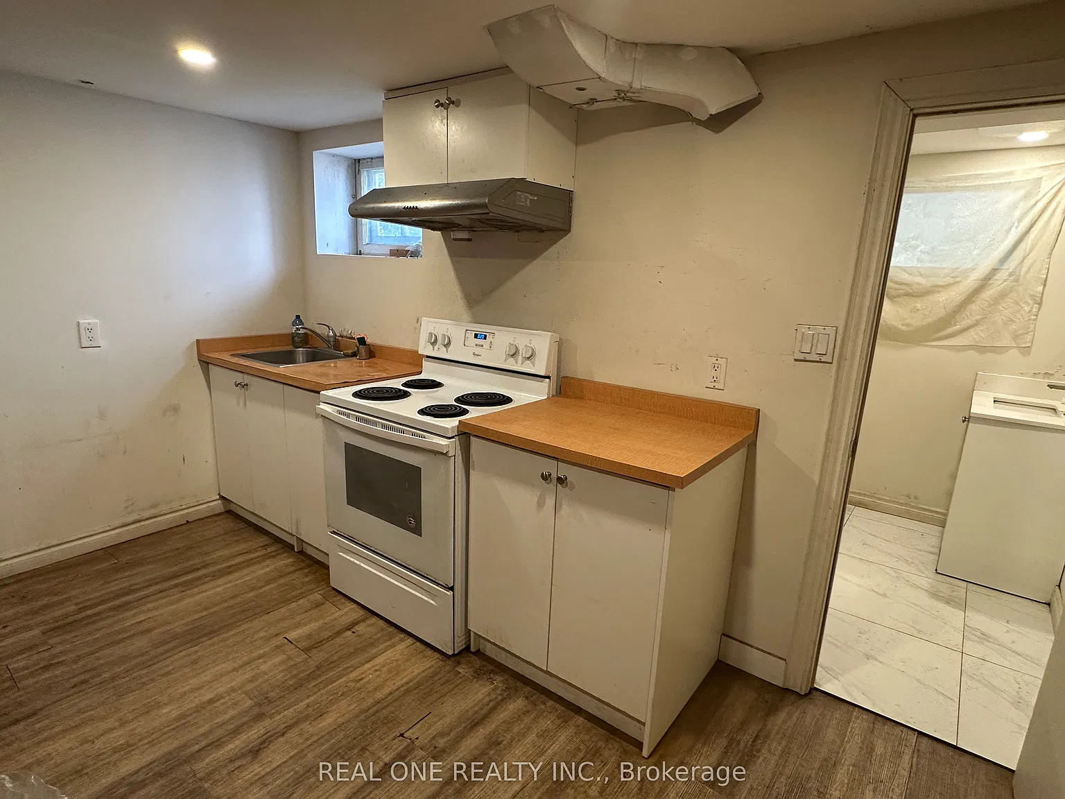 3 bed, $1,500 — Photo 3
