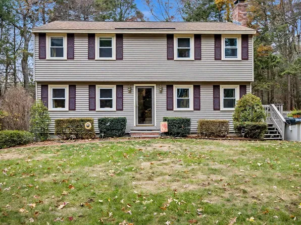 35 Kelly Brook Lane, Hampstead, NH 03826
