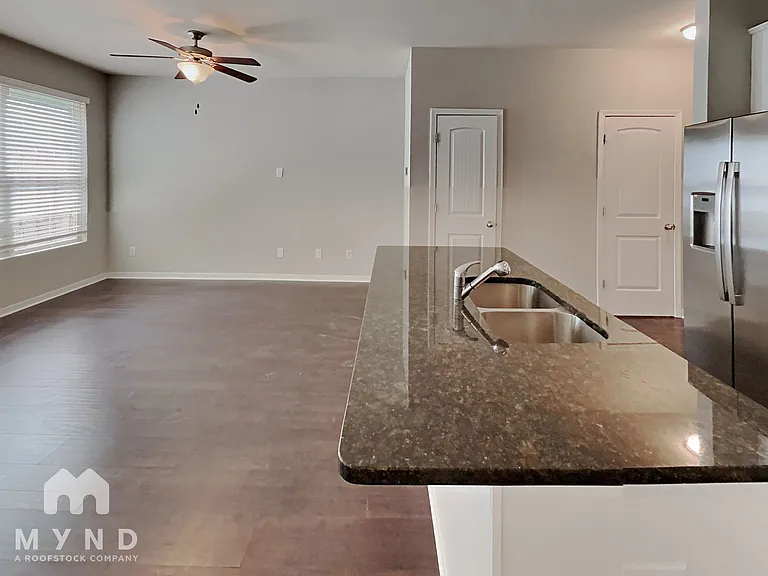 5921 Cassie Dr — Photo 4