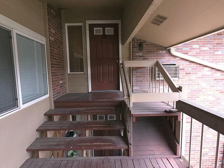 4955 Moorhead Ave #13 — Photo 2