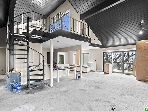 3rd image of 21925 Quail Ridge Cir