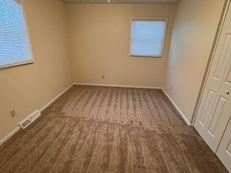 2239 Woodland Trce — Photo 7