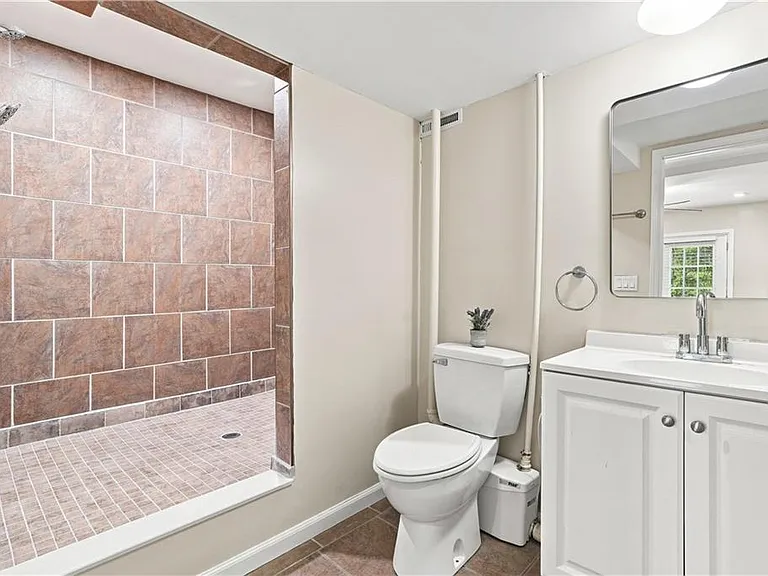 6776 Tilton Ln — Photo 19