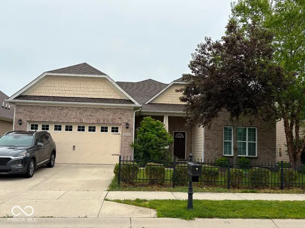 12051 Sanctuary Blvd, Zionsville, IN 46077