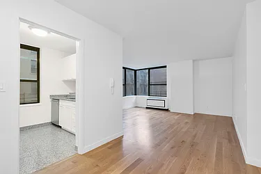 Rented by Cooper & Cooper Real Estate