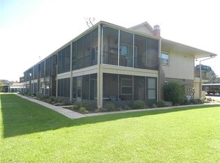 1640 Juno Trl APT 104A, Astor, FL 32102