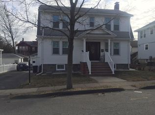 33 Dunbarton Rd, Quincy, MA 02170