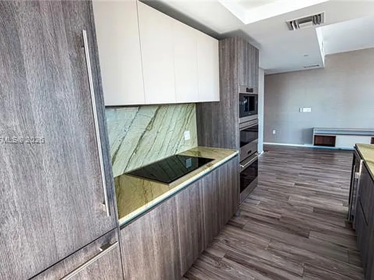 801 S Miami Ave #4501 — Photo 8