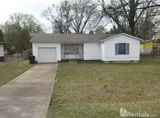 1701 School Dr, Jacksonville, AR 72076
