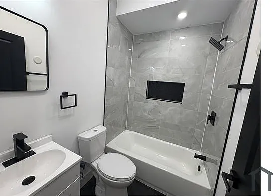 1312 Kerbaugh St #2 — Photo 5