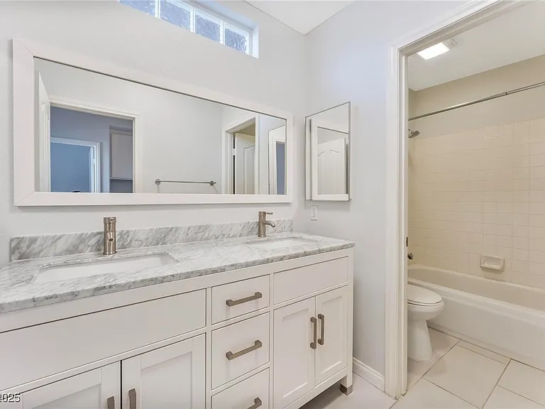 2267 Alanhurst Dr — Photo 22