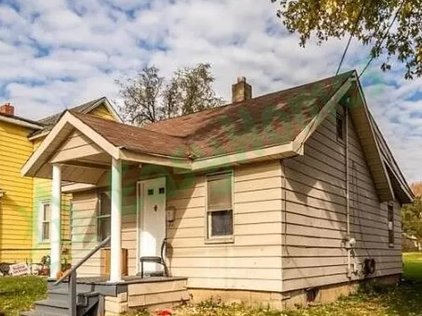 2807 W Nevada St, Peoria, IL 61605