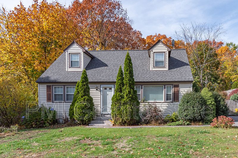 1st image of 14 Peach Dr