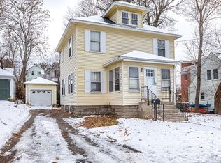 17 Waltham St, Maynard, MA 01754