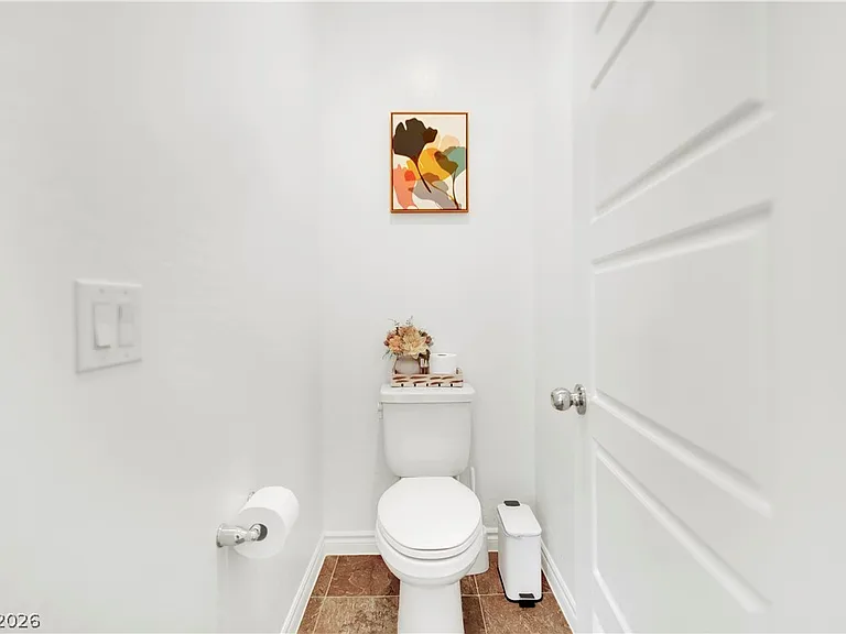 4388 Bayley Skye Ave — Photo 17