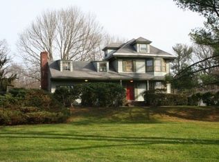 754 River Rd, Ewing, NJ 08628