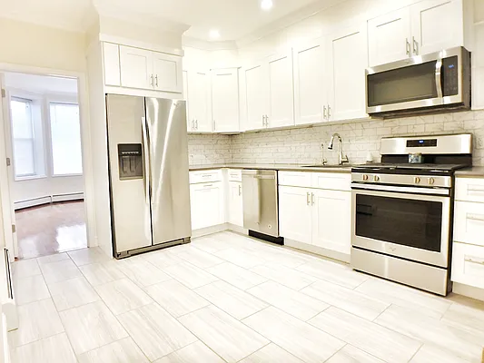 Rented by MAC Realty NY | media 1