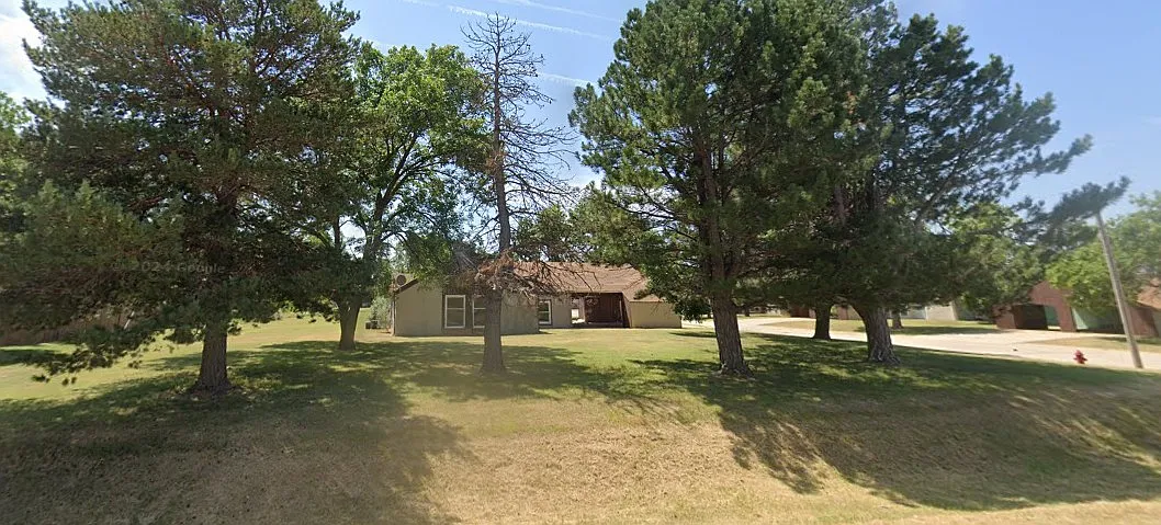 1 bed, $699 — Photo 1