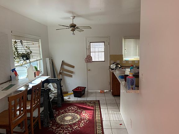 4th image of 12737 Mitchell Ave #1