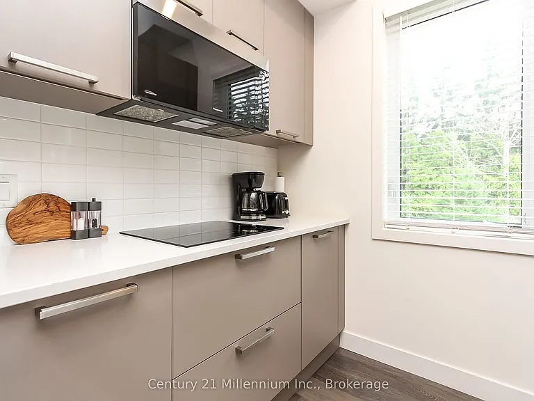 10 Beckwith Ln #107 — Photo 12