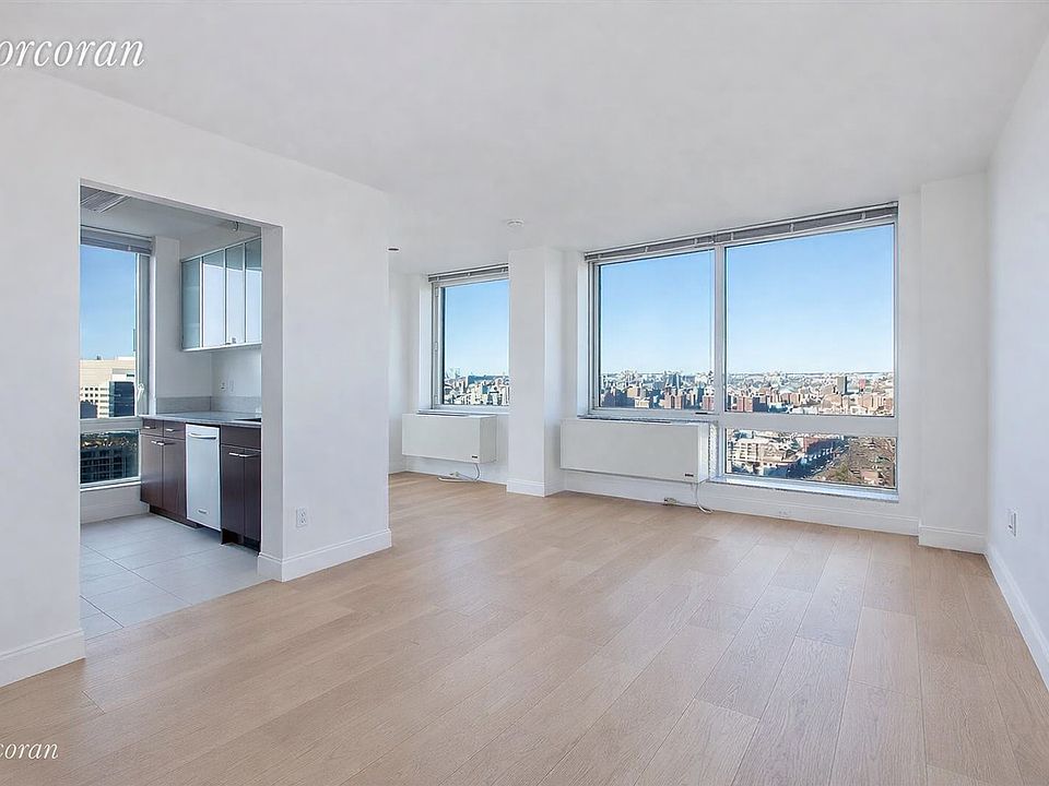 1st image of 215 E 96th St #29L