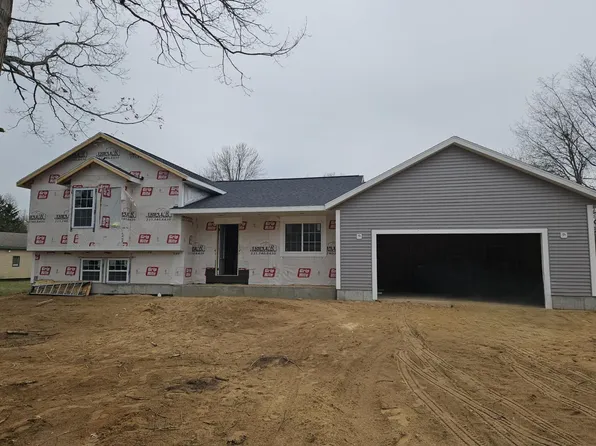 41 S Wilson St, Muskegon, MI 49442