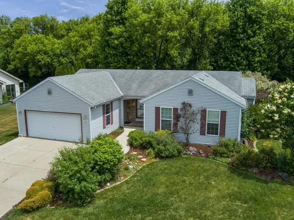 113 Mark Dr, Johnson Creek, WI 53038