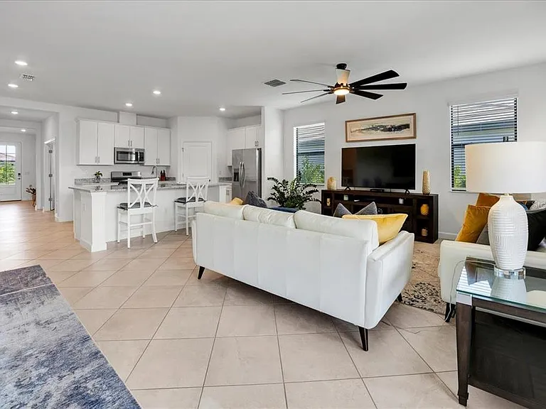 5161 Coral Reef Way — Photo 26