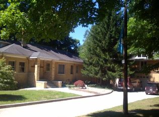 14212 Flynn Rd, Sawyer, MI 49125