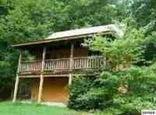 1657 Herman Large Ln, Sevierville, TN 37876