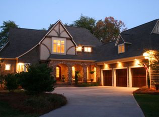 3900 Channel Pointe Ln, Denver, NC 28037