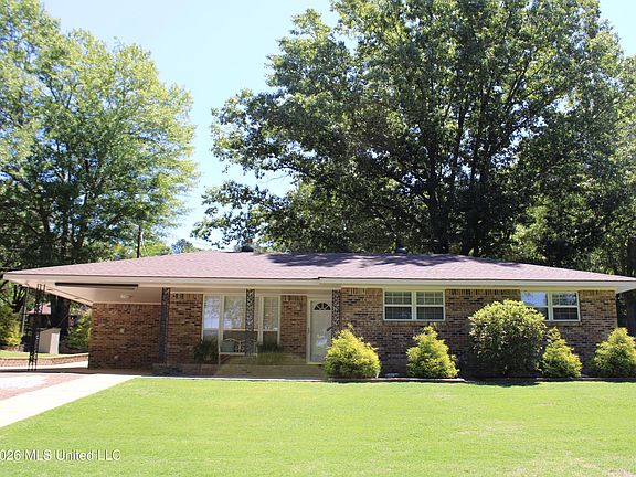 2nd image of 2934 Red Banks Rd N