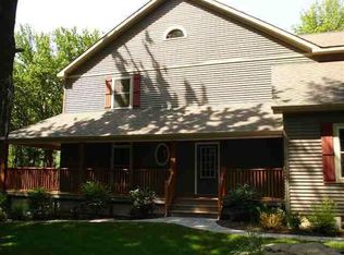 107 Dubois Ln, Rexford, NY 12148