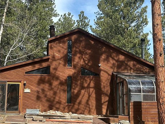 3rd image of 3137 Meadow View Road