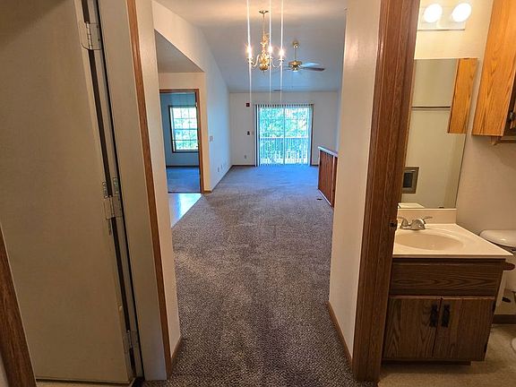 4th image of 375 Main St #3
