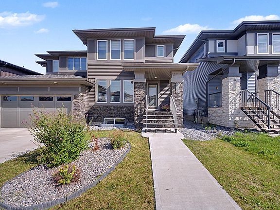 2nd image of 2314 Wonnacott Cres SW