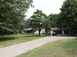 498 E Shelby Rd, Shelby, MI 49455