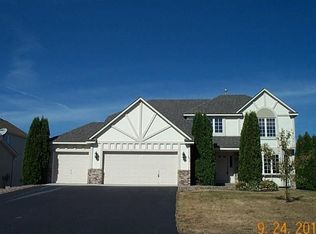 8014 Drake Rd, Woodbury, MN 55125