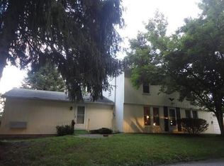 4900 Boyer Rd SE, Sugar Grove, OH 43155