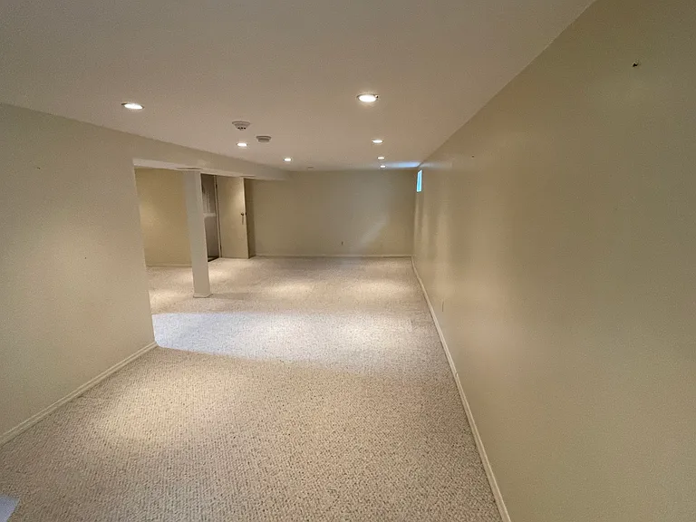 244 Titus Ave — Photo 10