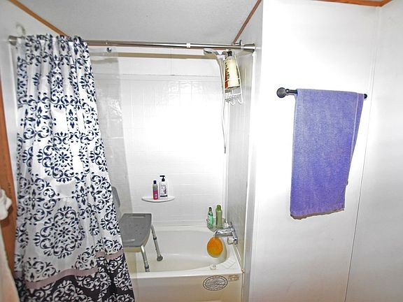4th image of 2710 Alice St Unit 13