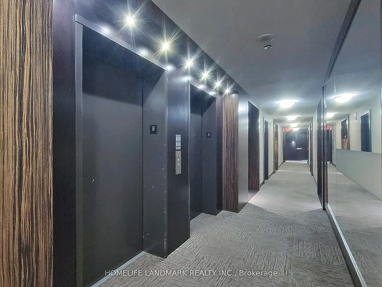325 S Park Rd #810 — Photo 6