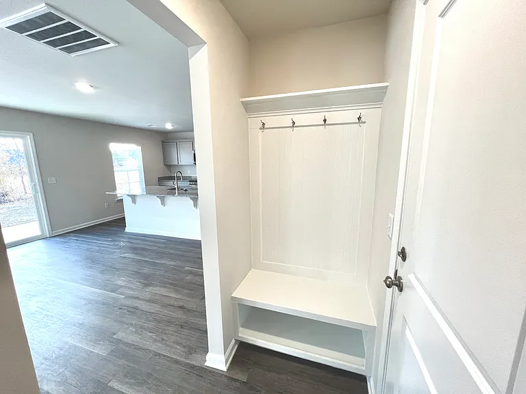 60 Ruffian Ct — Photo 17