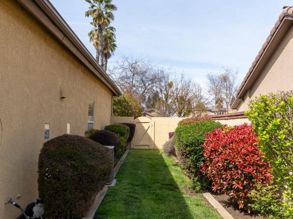 3670 Double Tree Way, Madera, CA 93637