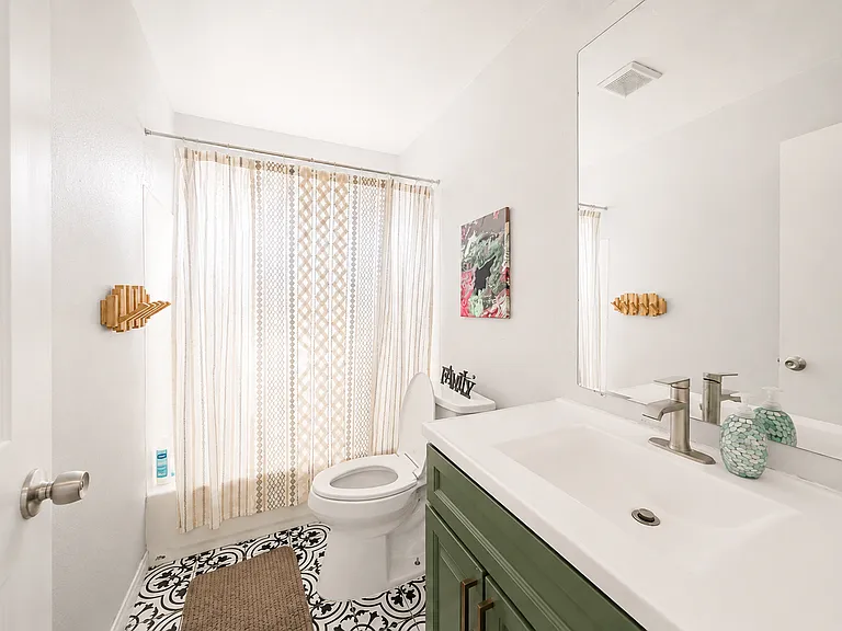 7717 Paul Dr — Photo 18