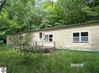 105 Logging Trl, Leroy, MI 49655
