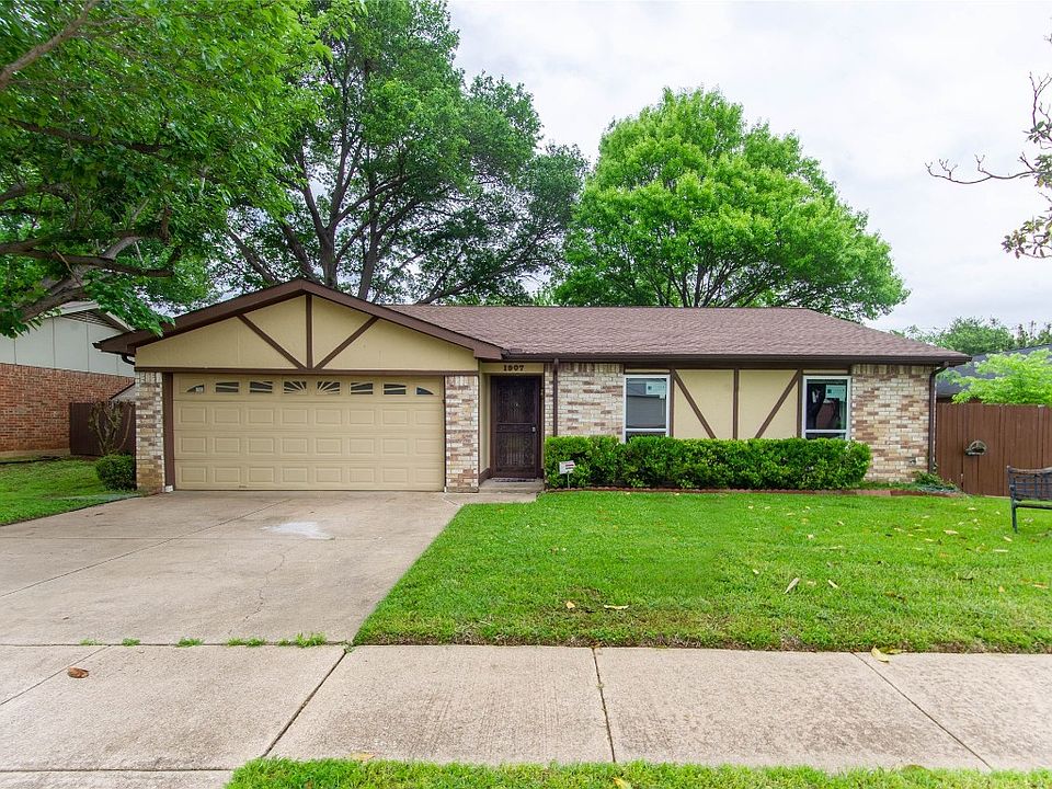 1st image of 1907 Crooked Creek Ln