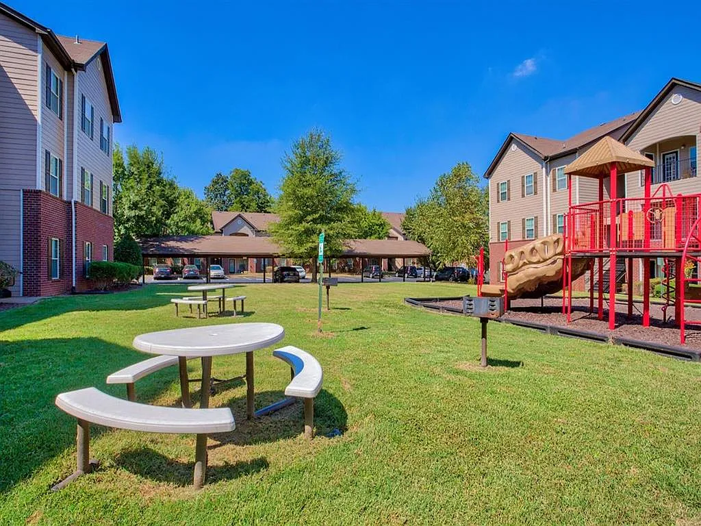 Parc at Clarksville — Photo 4