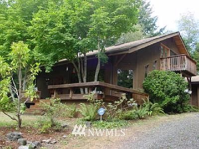 1st image of 5123 Ponderosa Drive NE